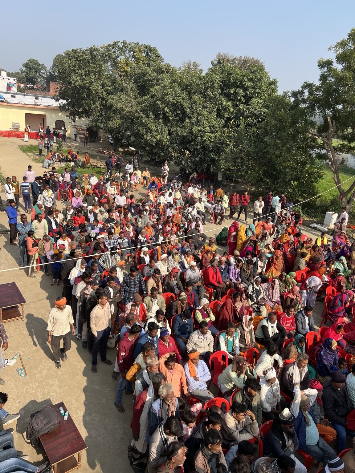 स्थानीय जनसमूह